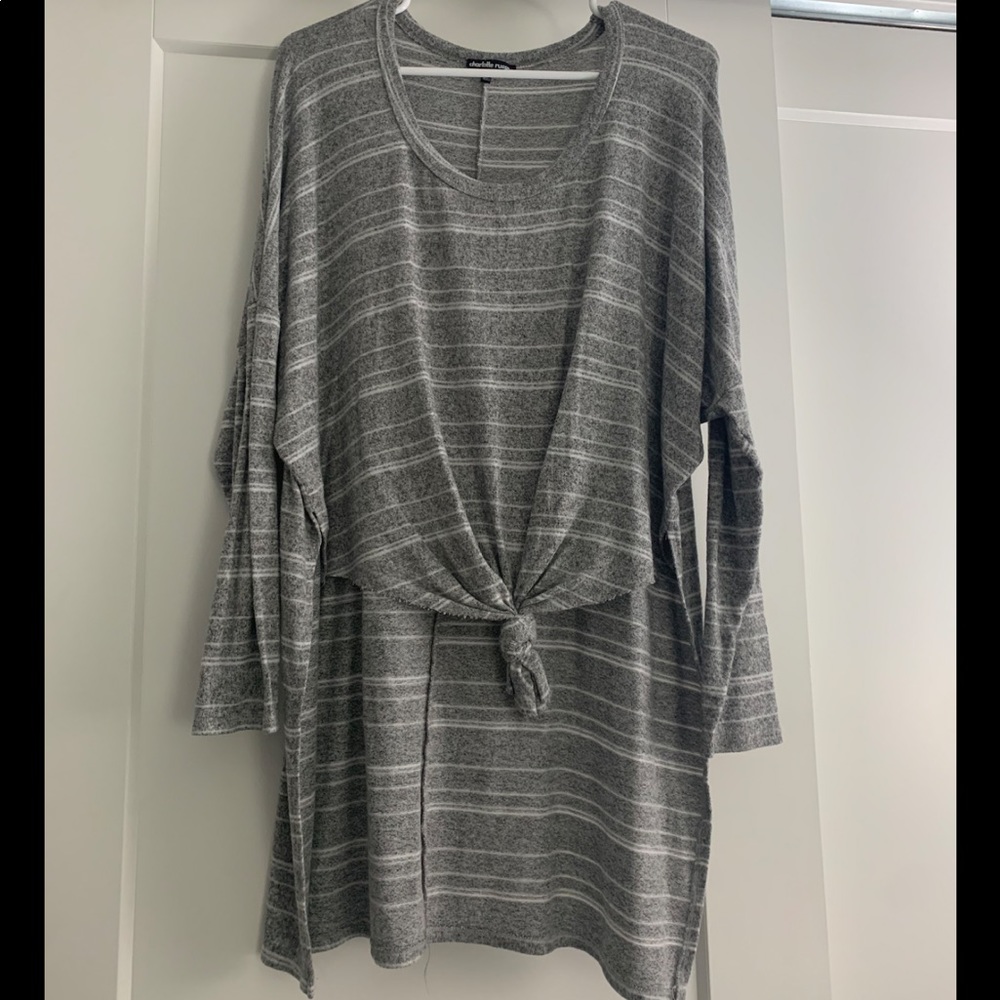 COPY - Charlotte Russe Plus High-Low Sweater